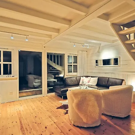 3 Bedroom Front In *